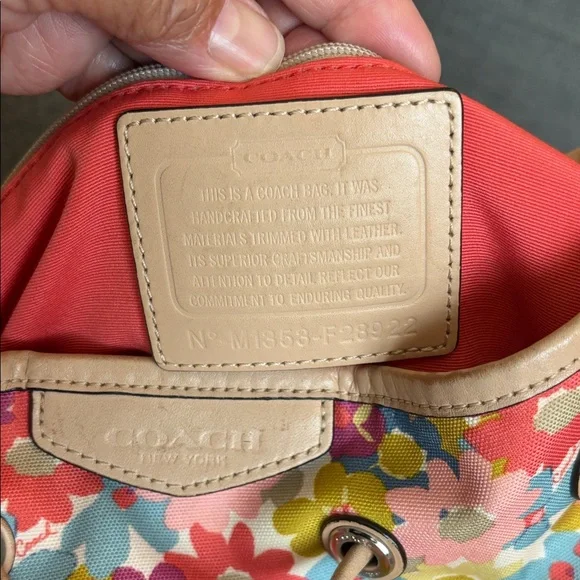 COACH Peyton Floral Print Coated Canvas Bucket Bag 17”x13”x5” - Picture 3 of 17